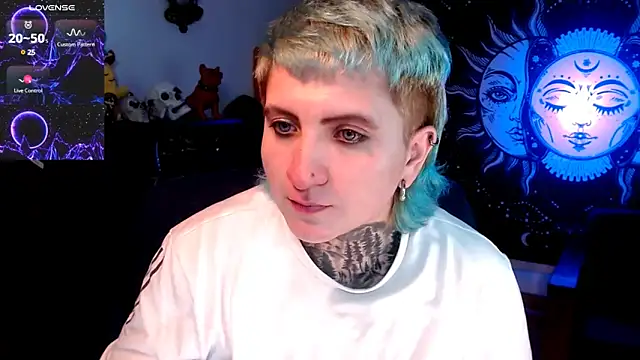 Marieblueeyes online show from March 2025 08:42:01 AM