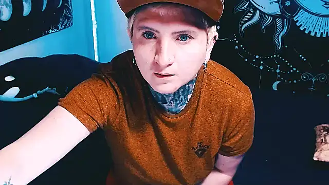 Marieblueeyes online show from February 2026 12:48:01 AM