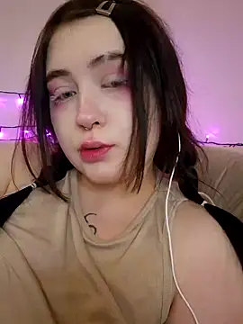 Yammy Yumi online show from January 2025 12:15:01 AM