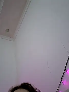 Yammy Yumi online show from January 2025 07:29:02 PM