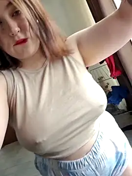 Yammy Yumi online show from October 2025 06:01:01 AM