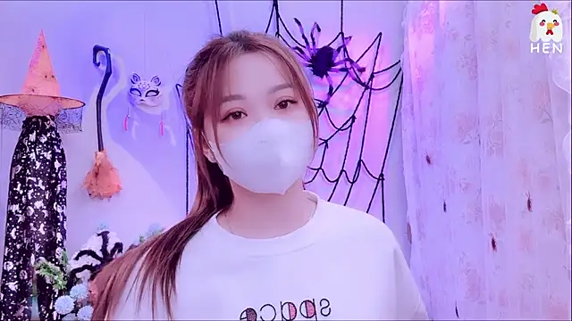 Snapshot of hen237 chatting on October 2025 09:48:02 PM hen237 online show from October 2025 09:48:02 PM