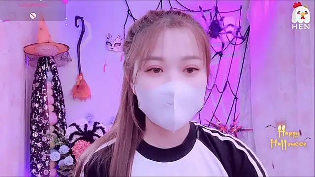 Snapshot of hen237 chatting on October 2025 09:42:02 PM hen237 online show from October 2025 09:42:02 PM