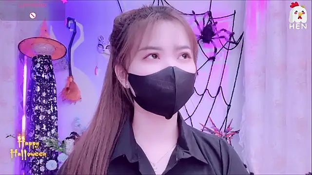 Snapshot of hen237 chatting on November 2025 12:54:01 AM hen237 online show from November 2025 12:54:01 AM