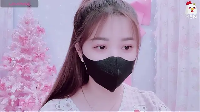 Snapshot of hen237 chatting on November 2025 02:43:02 AM hen237 online show from November 2025 02:43:02 AM