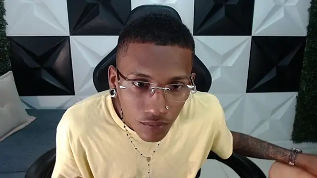 ManSant online show from January 2025 02:25:01 PM