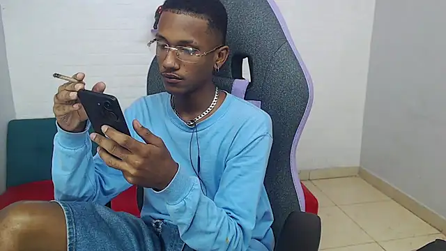 ManSant online show from March 2025 02:51:02 PM