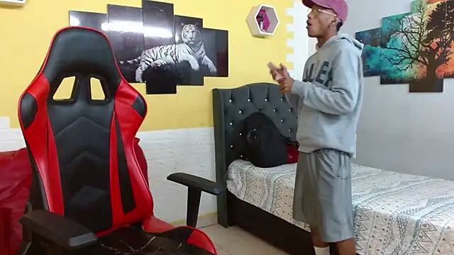 ManSant online show from November 2025 03:13:02 PM