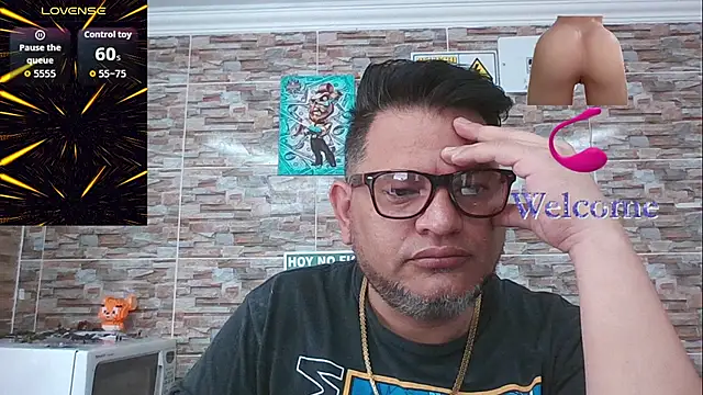 SexDiffrent online show from October 2025 03:38:02 PM