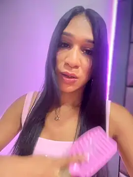 Snapshot of Ashly_Miller chatting on October 2025 07:36:02 PM Ashly Miller online show from October 2025 07:36:02 PM