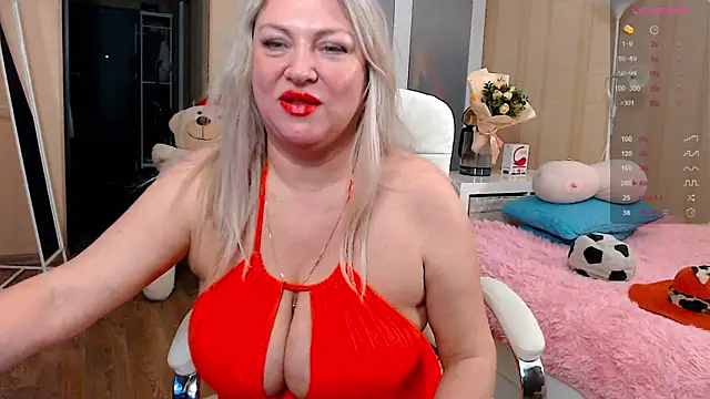 Snapshot of PamHardFuck chatting on February 2025 07:38:02 PM PamHardFuck online show from February 2025 07:38:02 PM