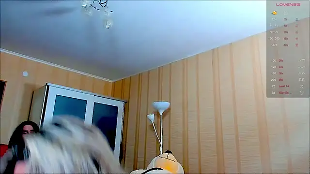 Snapshot of PamHardFuck chatting on February 2025 06:32:02 PM PamHardFuck online show from February 2025 06:32:02 PM