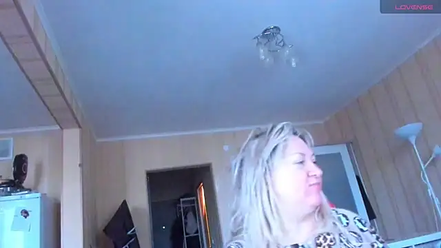 Snapshot of PamHardFuck chatting on March 2025 02:26:01 PM PamHardFuck online show from March 2025 02:26:01 PM