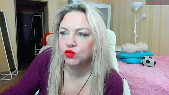 Snapshot of PamHardFuck chatting on March 2025 09:03:02 PM PamHardFuck online show from March 2025 09:03:02 PM