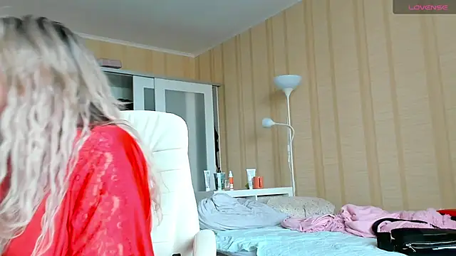 Snapshot of PamHardFuck chatting on April 2026 07:16:01 AM PamHardFuck online show from April 2026 07:16:01 AM