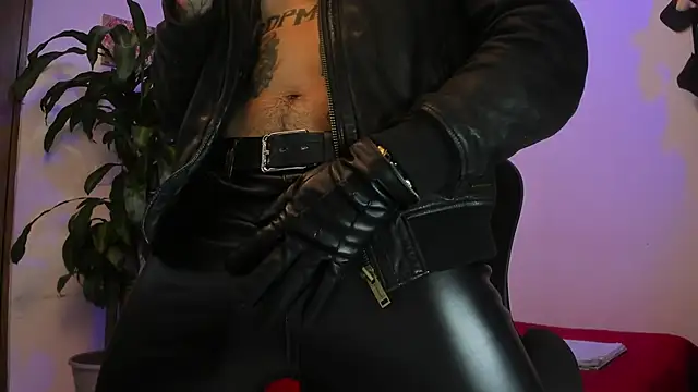 Snapshot of Ryuk_it chatting on September 2025 01:27:01 PM Ryuk it online show from September 2025 01:27:01 PM