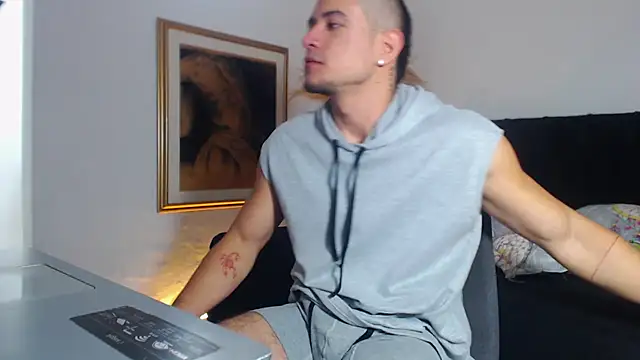 Snapshot of Markboyl chatting on March 2026 03:05:02 PM Markboyl online show from March 2026 03:05:02 PM