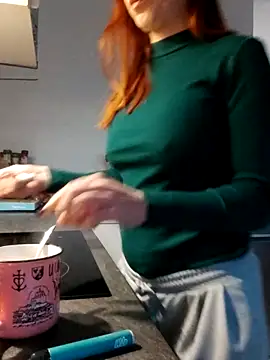 clara-francaise online show from January 2026 04:20:02 PM