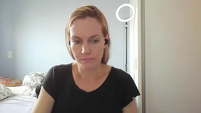 Annylove1 online show from March 2026 10:44:01 AM