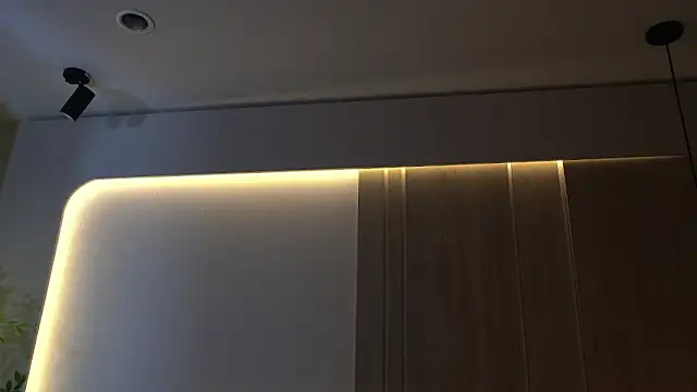 Snapshot of KalaBeckett_ chatting on April 2026 10:53:01 AM KalaBeckett online show from April 2026 10:53:01 AM