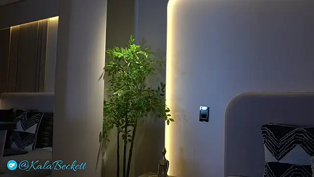 Snapshot of KalaBeckett_ chatting on April 2026 12:06:02 PM KalaBeckett online show from April 2026 12:06:02 PM