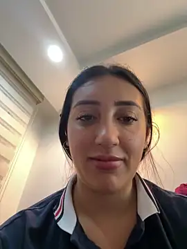 Snapshot of Hannahoff chatting on February 2025 11:24:01 PM Hannahoff online show from February 2025 11:24:01 PM