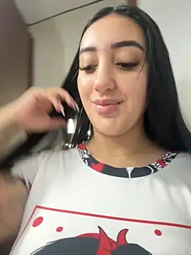 Hannahoff online show from November 2025 08:11:01 PM