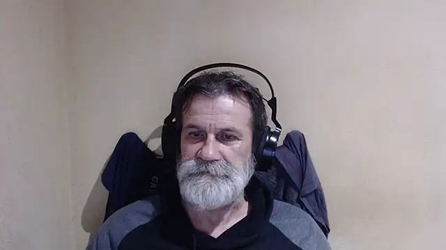 AlexNudo online show from November 2025 09:57:01 PM