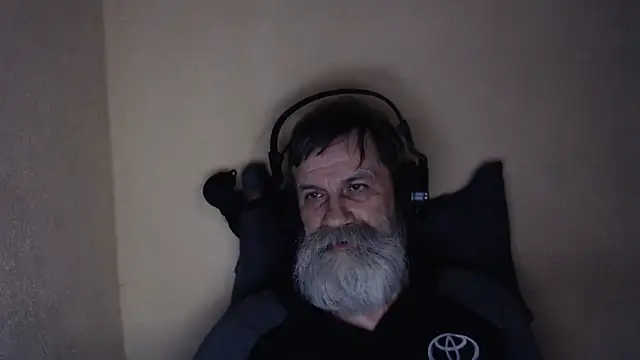 Snapshot of AlexNudo chatting on March 2026 09:34:02 PM AlexNudo online show from March 2026 09:34:02 PM