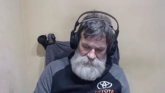 Snapshot of AlexNudo chatting on March 2026 10:49:01 PM AlexNudo online show from March 2026 10:49:01 PM