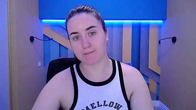 Roxie Bradley online show from December 2024 10:28:01 AM