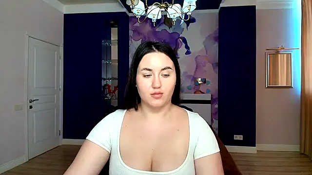 Roxie Bradley online show from March 2025 10:00:02 AM