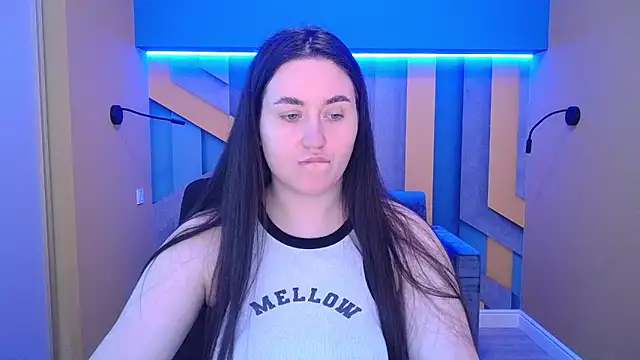 Roxie Bradley online show from March 2025 07:25:02 AM