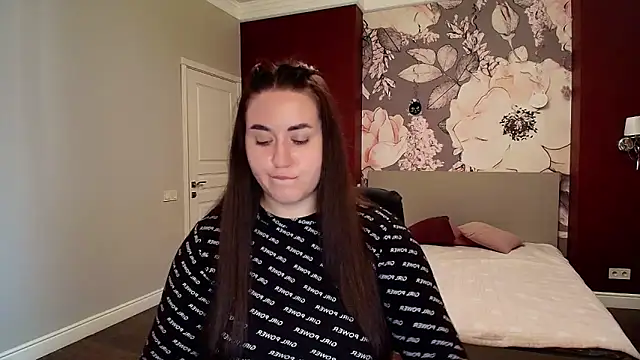 Roxie Bradley online show from October 2025 05:49:01 AM