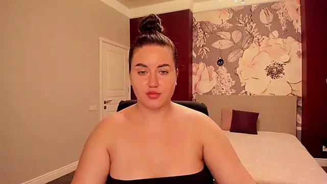 Roxie Bradley online show from October 2025 05:38:02 AM