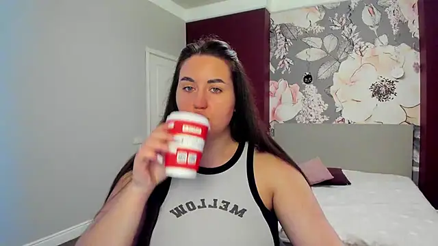 Roxie Bradley online show from October 2025 05:52:01 AM