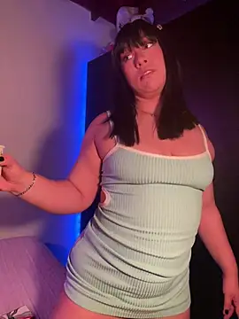 Im sophiie online show from February 2025 05:48:02 AM