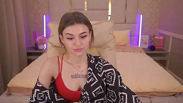 Snapshot of Lili_Danger chatting on January 2025 05:04:01 PM Lili Danger online show from January 2025 05:04:01 PM