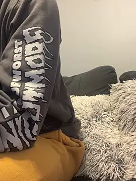 Snapshot of SlxmXBlxck chatting on November 2025 02:05:01 PM SlxmXBlxck online show from November 2025 02:05:01 PM