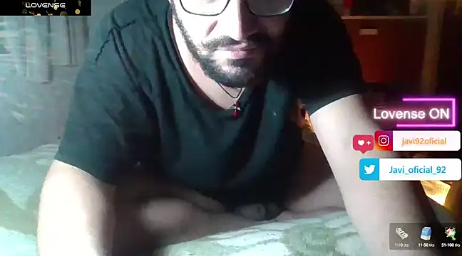Snapshot of Javi_92 chatting on January 2025 04:04:01 AM Javi 92 online show from January 2025 04:04:01 AM
