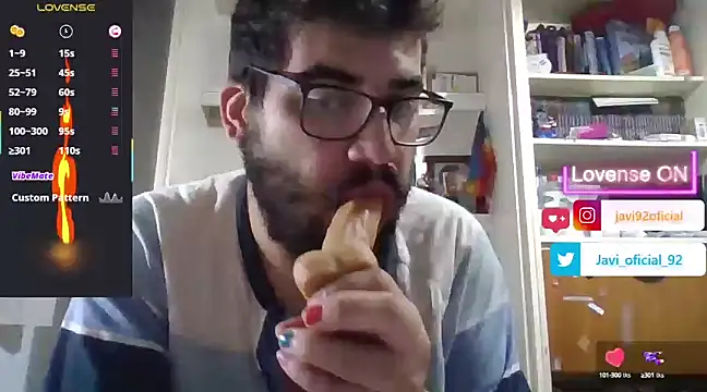 Snapshot of Javi_92 chatting on February 2025 09:50:02 PM Javi 92 online show from February 2025 09:50:02 PM