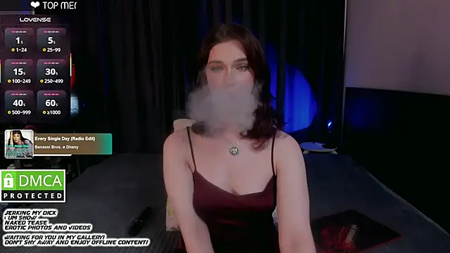 Lee Loo online show from September 2025 02:38:01 PM