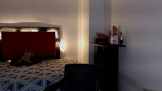 Snapshot of sofiaxdollxxx chatting on October 2025 08:17:01 PM sofiaxdollxxx online show from October 2025 08:17:01 PM