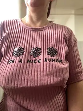 sweetmystery1 online show from October 2025 11:05:01 AM