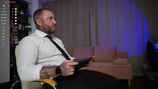 Snapshot of Demianblake chatting on February 2025 03:15:02 PM Demianblake online show from February 2025 03:15:02 PM