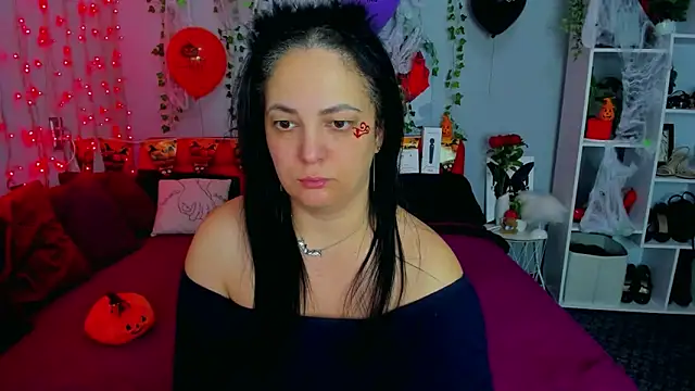 DarlingMilf online show from October 2025 07:15:02 PM