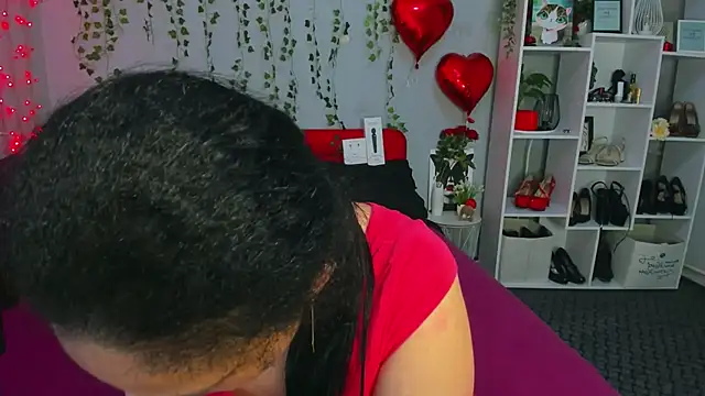 Snapshot of DarlingMilf chatting on March 2026 07:06:02 PM DarlingMilf online show from March 2026 07:06:02 PM