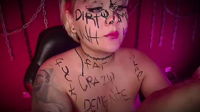 Snapshot of Laura_takint chatting on March 2025 07:15:02 PM Laura takint online show from March 2025 07:15:02 PM