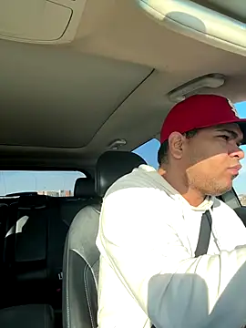 marhi32 online show from November 2025 02:38:02 PM