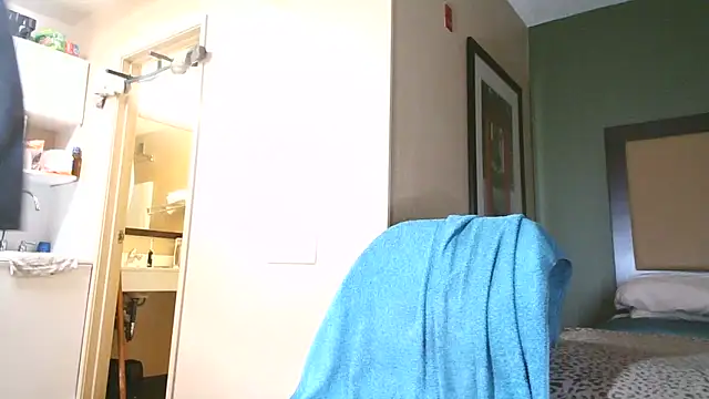 Snapshot of bobbiebone1@xh chatting on February 2026 06:22:02 PM bobbiebone1xh online show from February 2026 06:22:02 PM